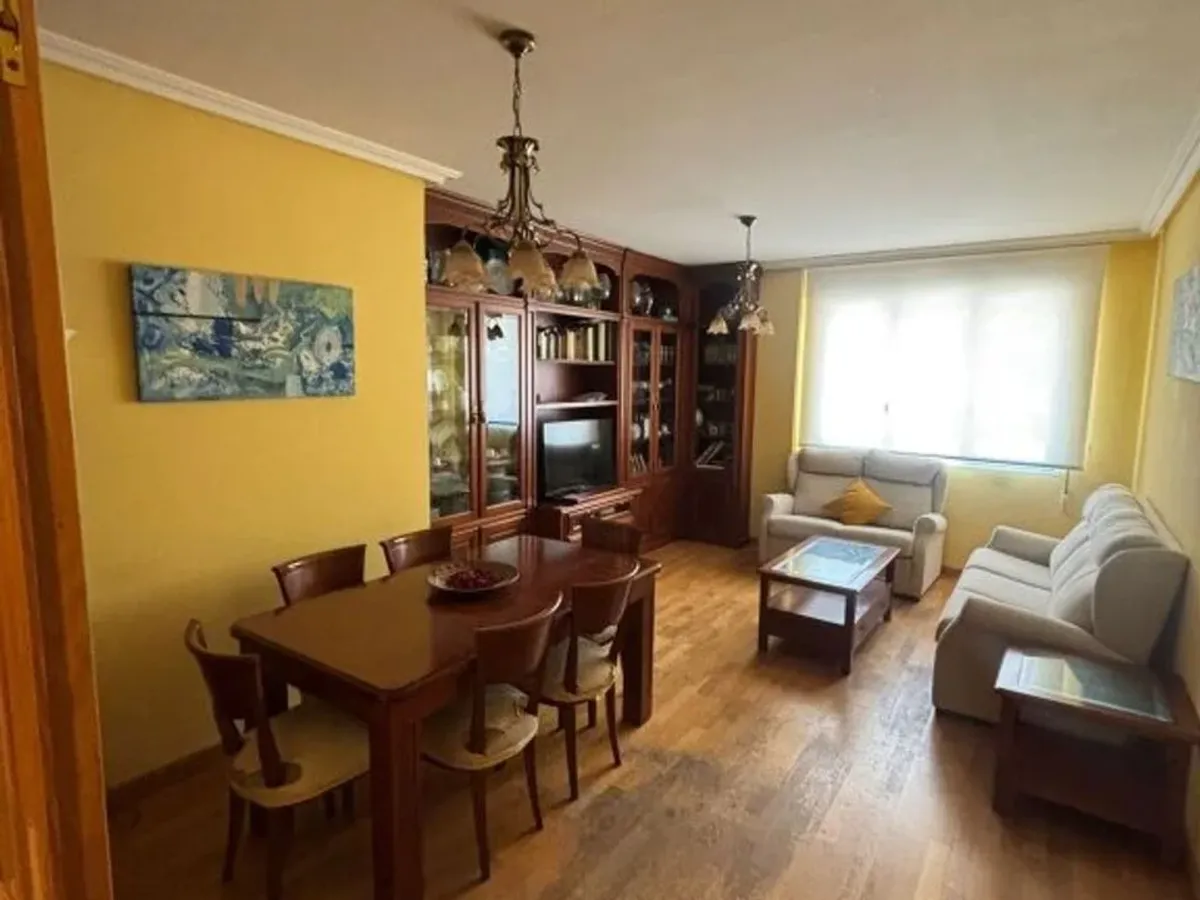 C/ Las cañadas nº 9, bajo A - El Burgo de Osma