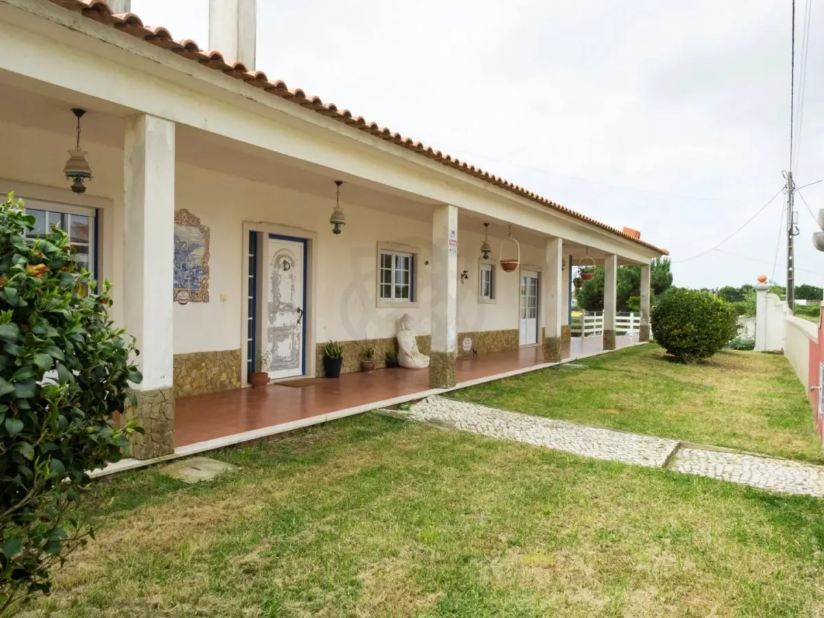 Quinta com T3+1 em Sobreiro