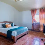 Casa de dos plantas en la Joyosa 10