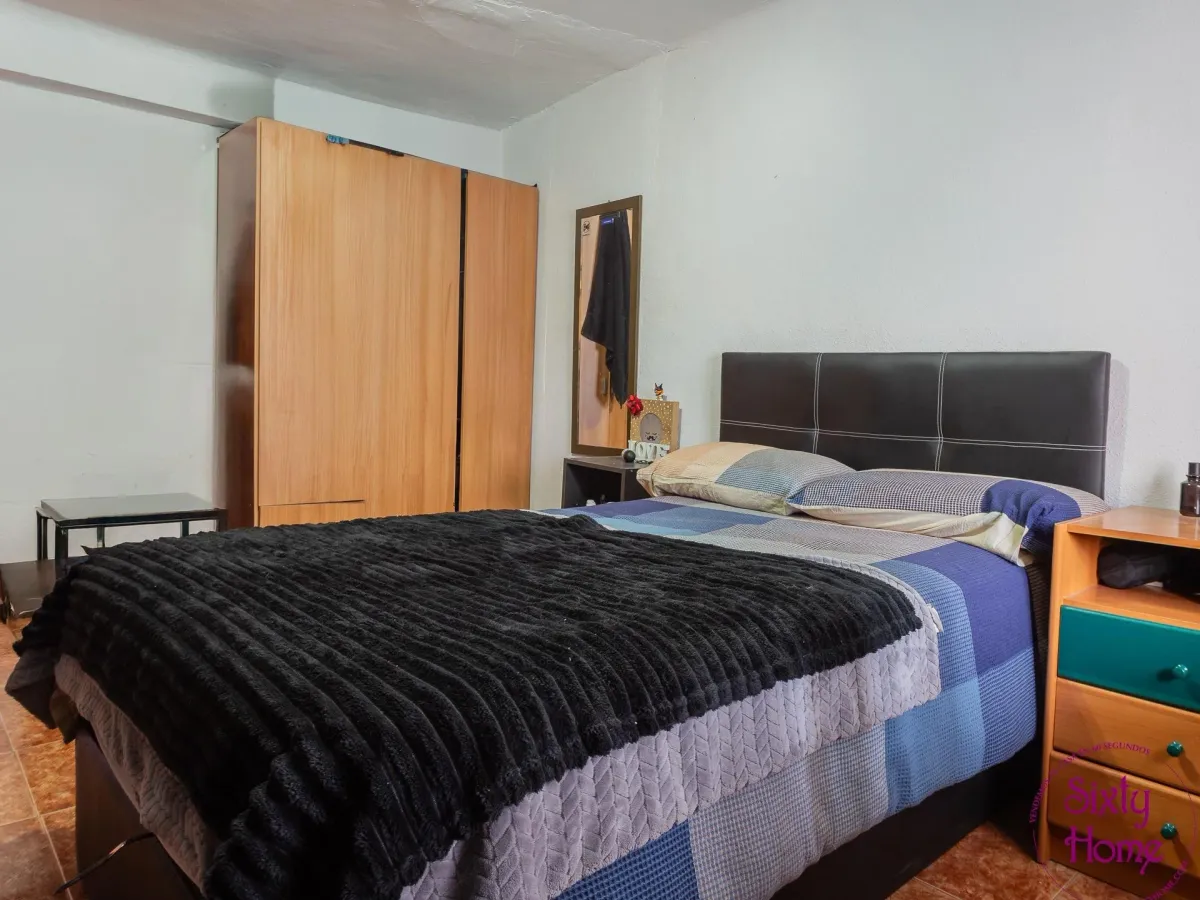 Casa de dos plantas en la Joyosa