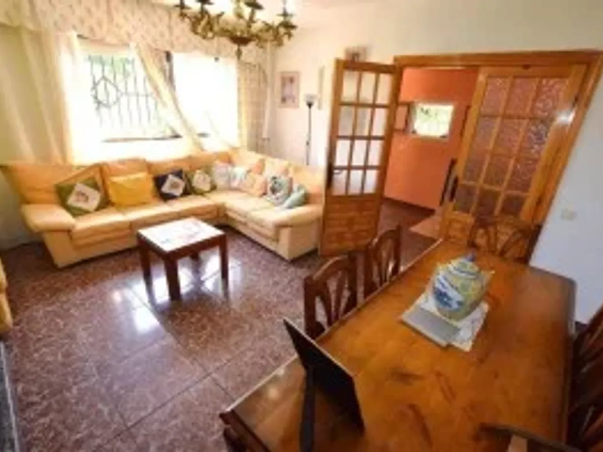 Chalet/casa independiente en Urbanización / El Viso de San Juan (Toledo)