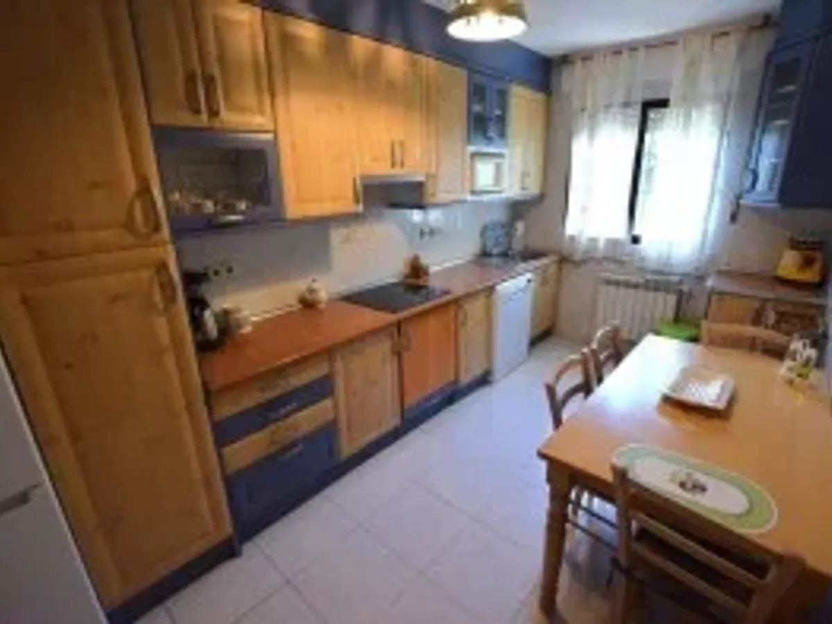 Chalet/casa independiente en Urbanización / El Viso de San Juan (Toledo)