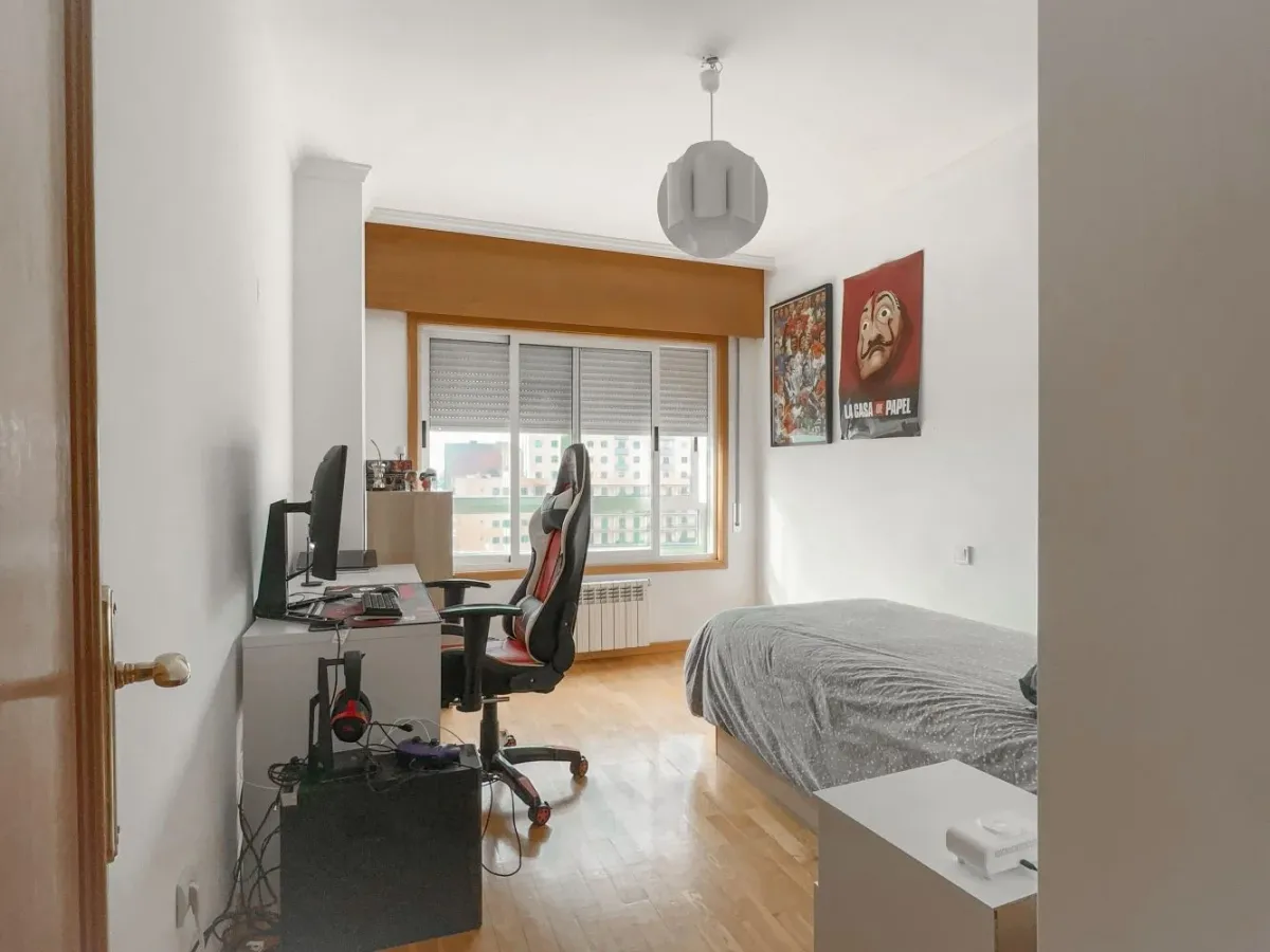 Excelente apartamento T3+1 e Lordelo do Ouro