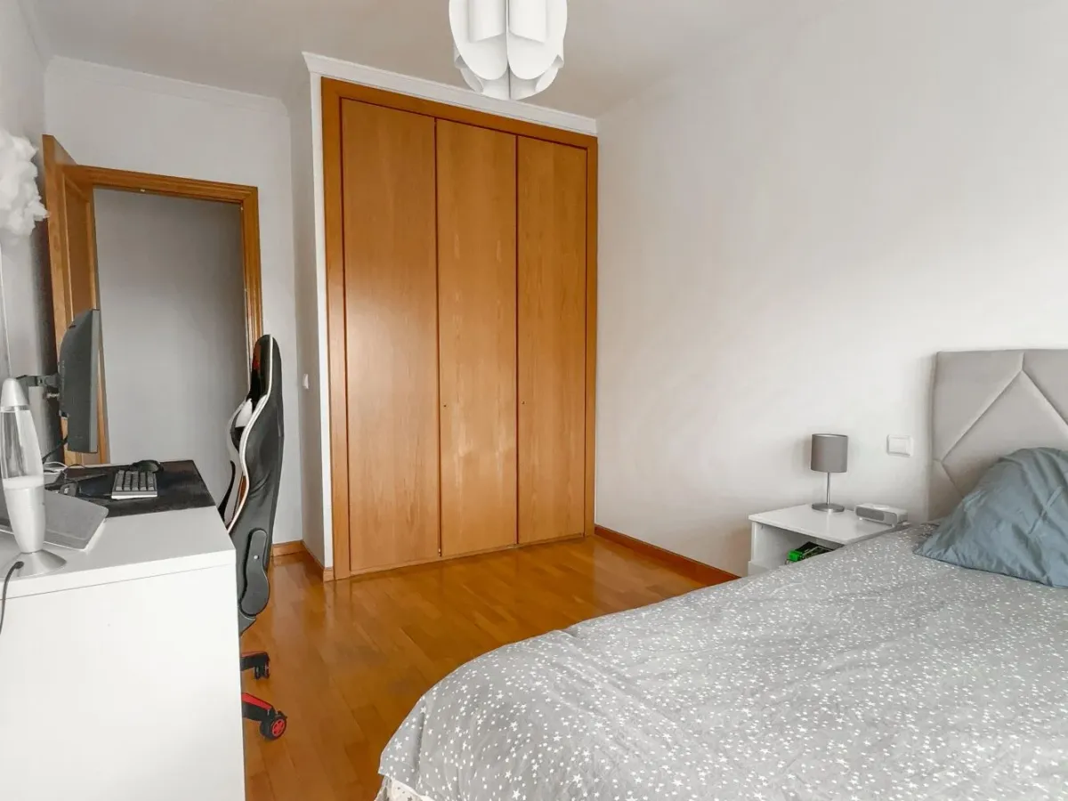 Excelente apartamento T3+1 e Lordelo do Ouro