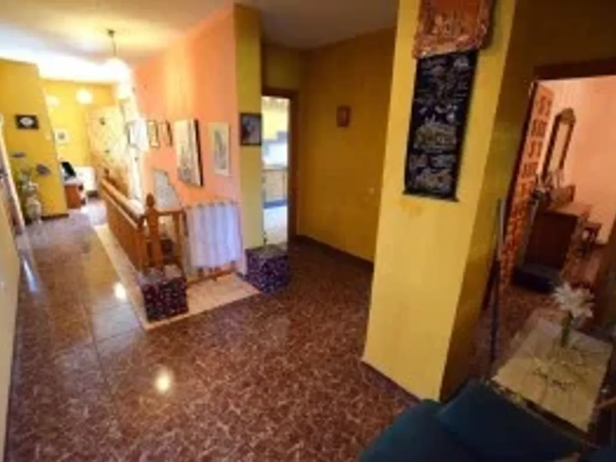 Chalet/casa independiente en Urbanización / El Viso de San Juan (Toledo)