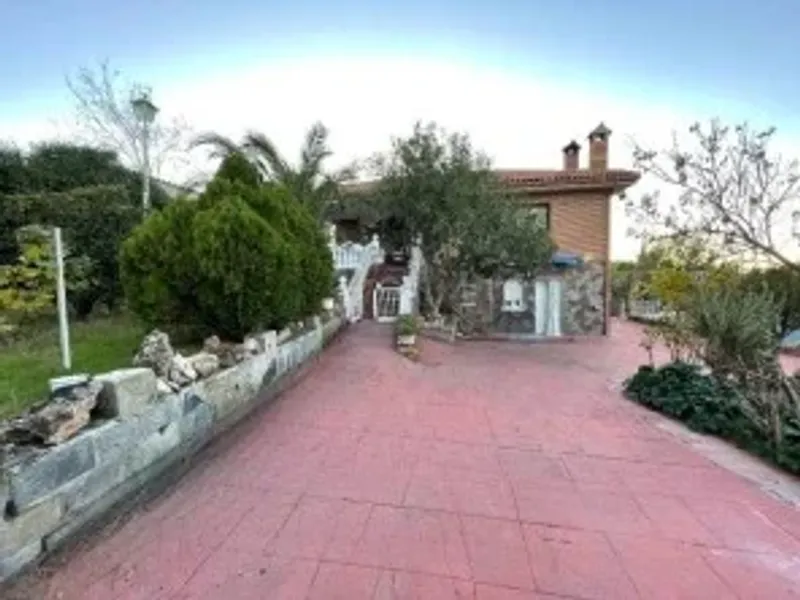 Chalet/casa independiente en Urbanización / El Viso de San Juan (Toledo)