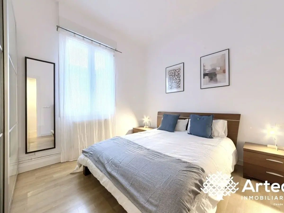 Alquiler de Temporada en Barrio de la Cruz (Begoña, Bilbao), 2 Habitaciones, Luminoso