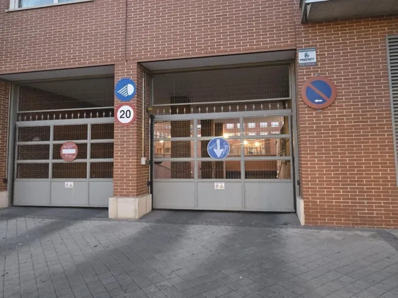 Venta de garaje en Leganés, Ensancha de San Nicasio