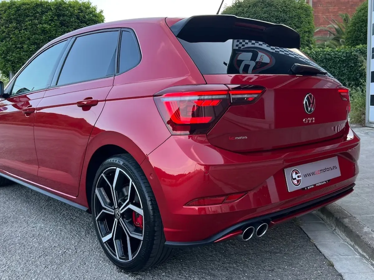 VOLKSWAGEN POLO 2.0 TSI GTI DSG