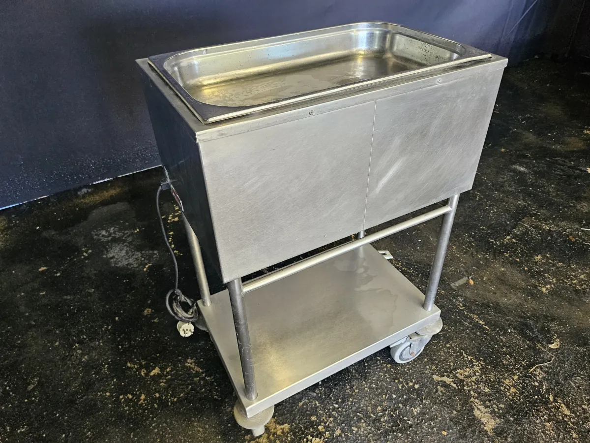 Banho-maria com rodas