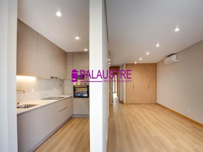 Apartamento T2 na Rua de Santo Adrião (NOVO) - 3º Esquerdo