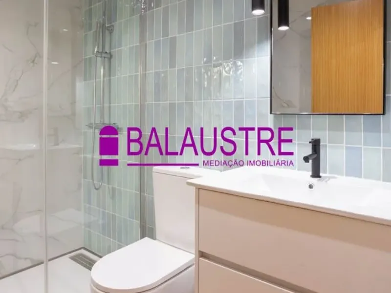 Apartamento T2 na Rua de Santo Adrião (NOVO) - 3º Esquerdo