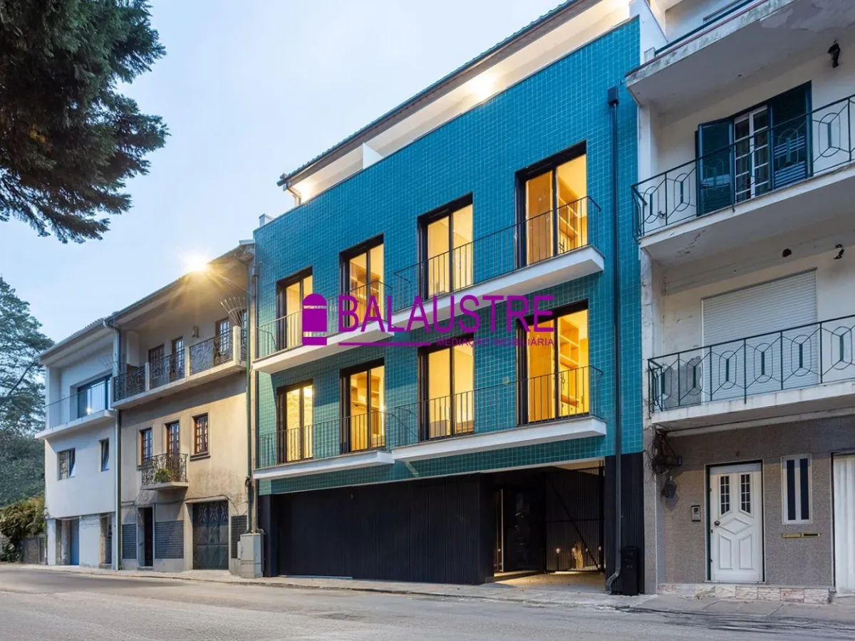 Apartamento T2 na Rua de Santo Adrião (NOVO) - 3º Esquerdo