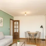 Vivienda exterior con 3 dormitorios, garaje y trastero junto a Esteban Sáez Alvarado y Carretera Poza 2