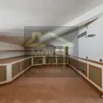 Moradia isolada tradicional junto ao mar e praia 4