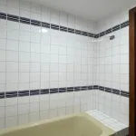 Cerca universidad 19