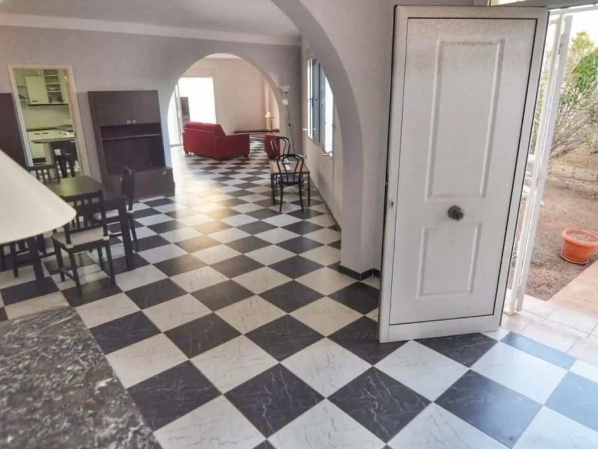 Villa for sale in Granadilla de Abona La Mareta