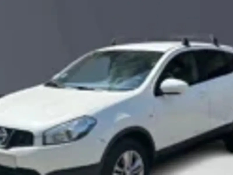 NISSAN Qashqai 1.6