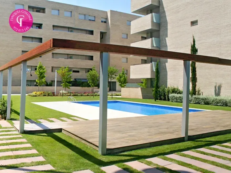 PLANTA BAIXA A CIUTAT JARDÍ GIRONÈS PARC