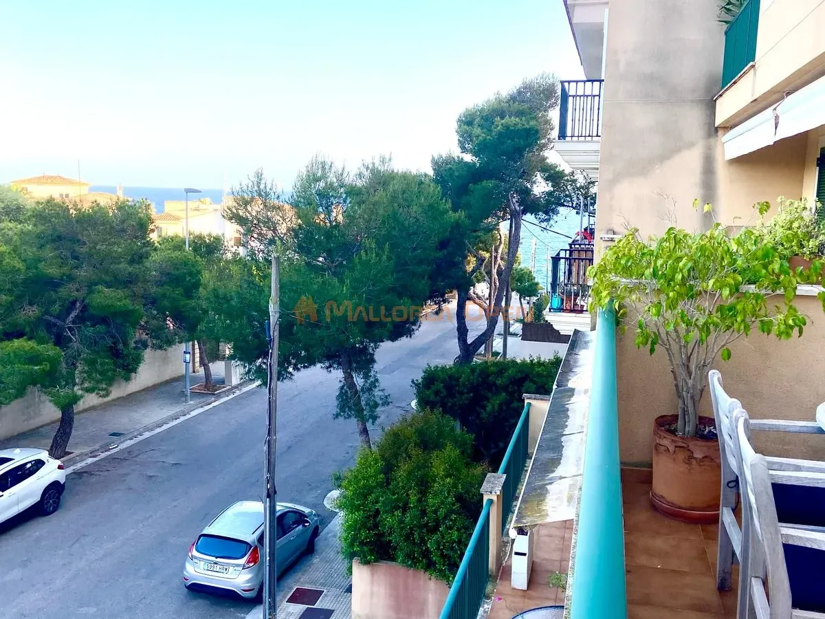 Alquiler temporal en Cala Petita – Piso con ascensor y balcón exterior