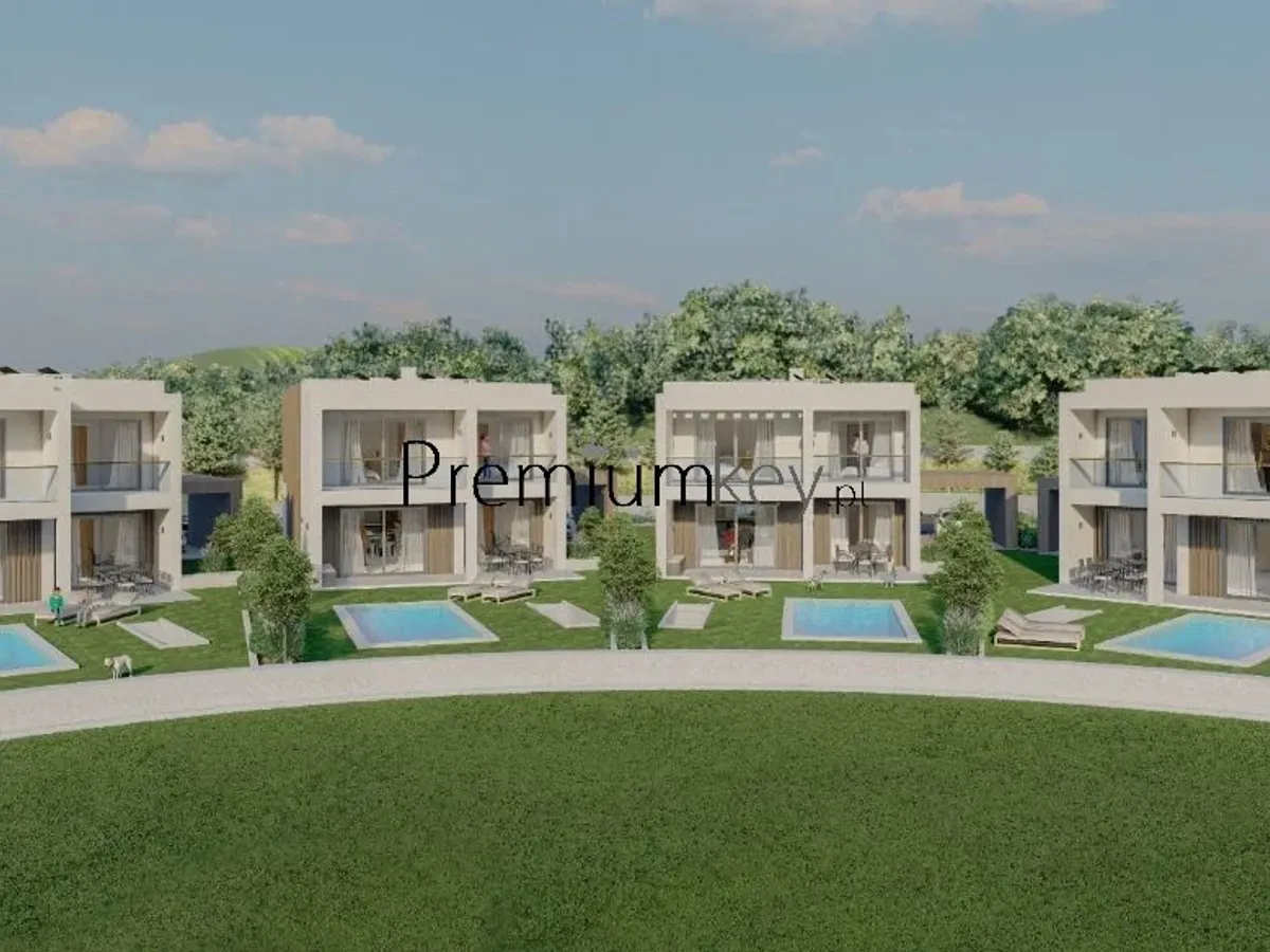 Terreno Urbano para construção de 8 moradias isoladas em Albufeira