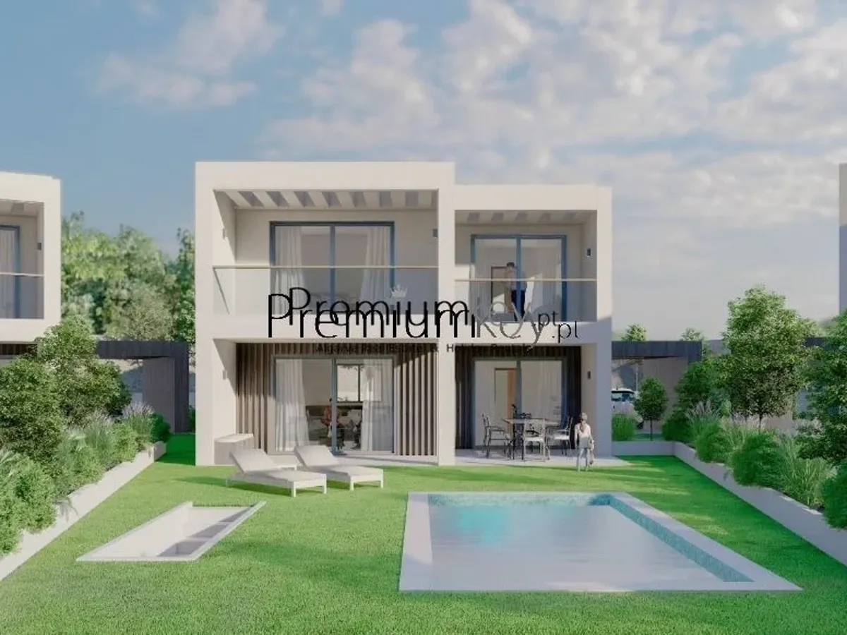 Terreno Urbano para construção de 8 moradias isoladas em Albufeira