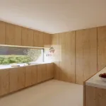 Moradia 4 frentes com piscina, terreno c/420 m2, Grijó 3