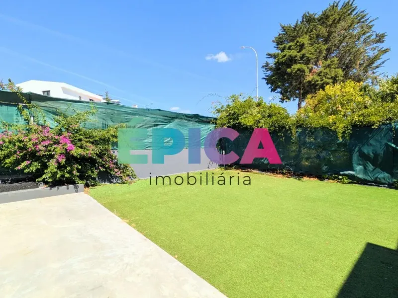 Moradia T6+2 Alfragide