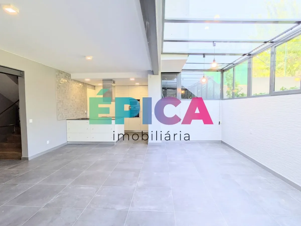 Moradia T6+2 Alfragide