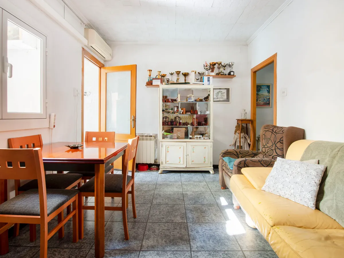 Producto a reformar, para hacer dos viviendas o un chalet