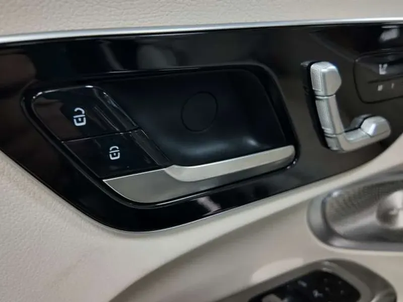 Mercedes-Benz Clase CLE 300e EQ AMG Line Aut 2p