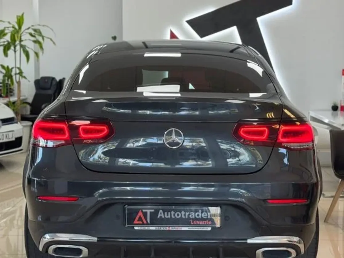 MERCEDES-BENZ GLC 220d 4MATIC en Elche, Alicante