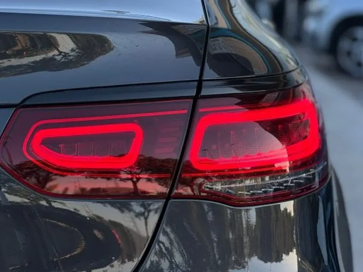 MERCEDES-BENZ GLC 220d 4MATIC en Elche, Alicante