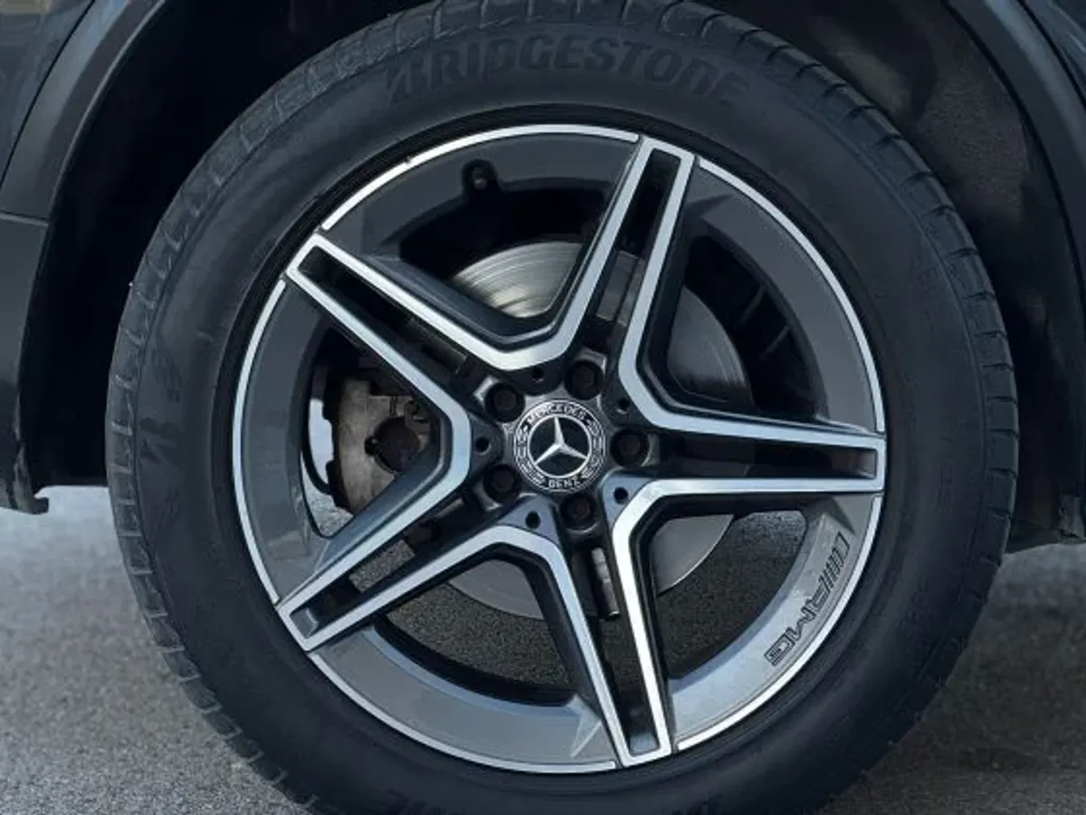 MERCEDES-BENZ GLC 220d 4MATIC en Elche, Alicante