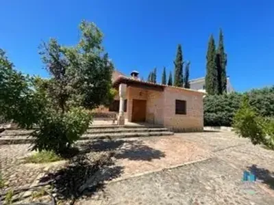 Casa / Chalet independiente en venta en calle comuneros de castilla 170, Nambroca