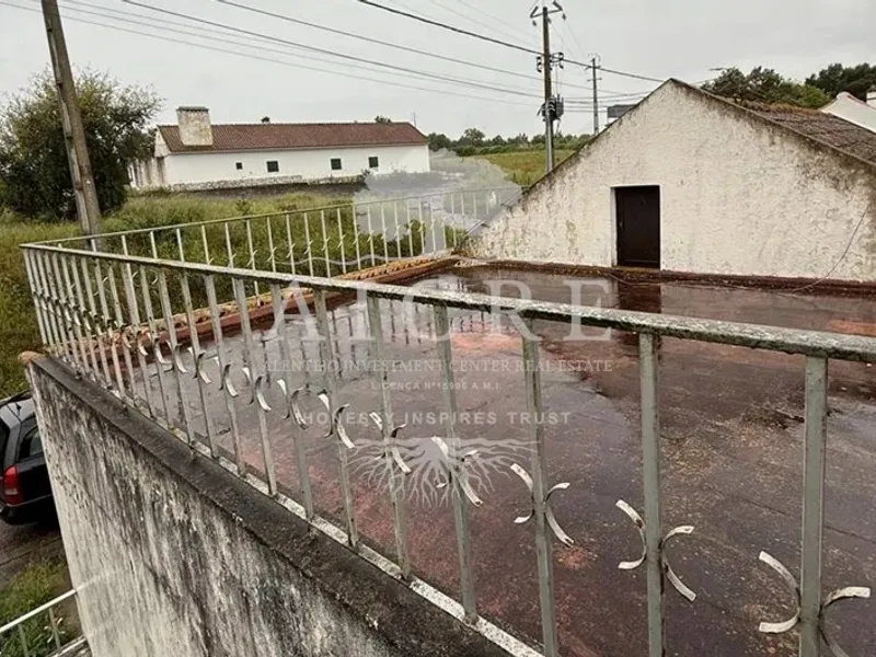 Moradia T3 - , Mora, venda