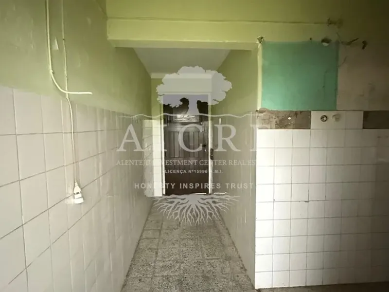 Moradia T3 - , Mora, venda