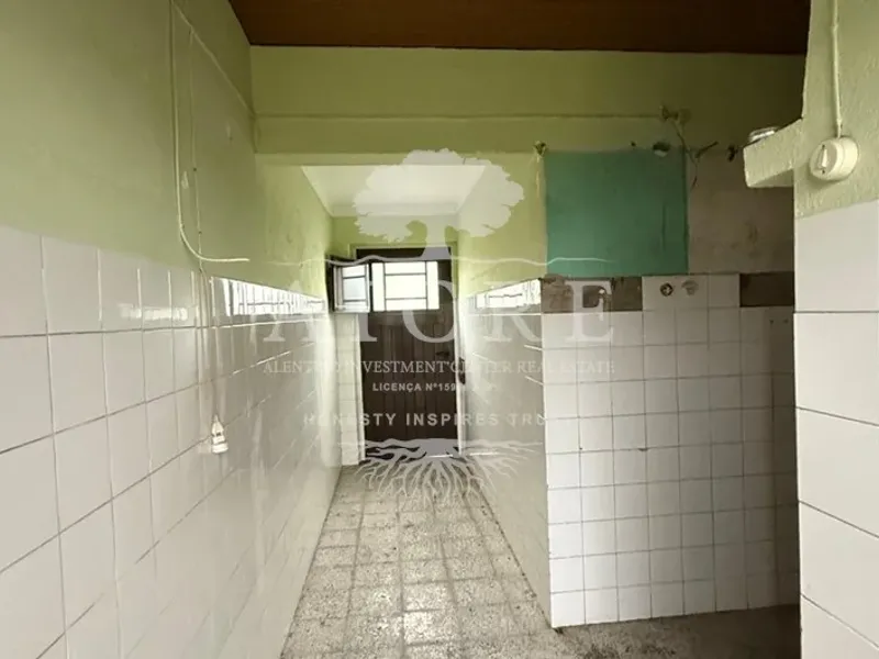 Moradia T3 - , Mora, venda