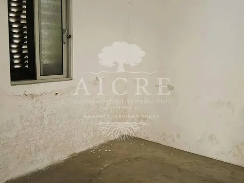 Moradia T3 - , Mora, venda