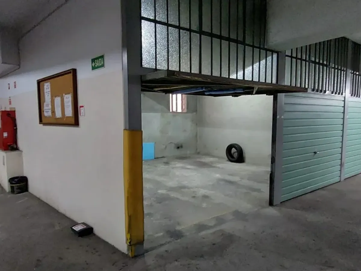 Garagem Queluz
