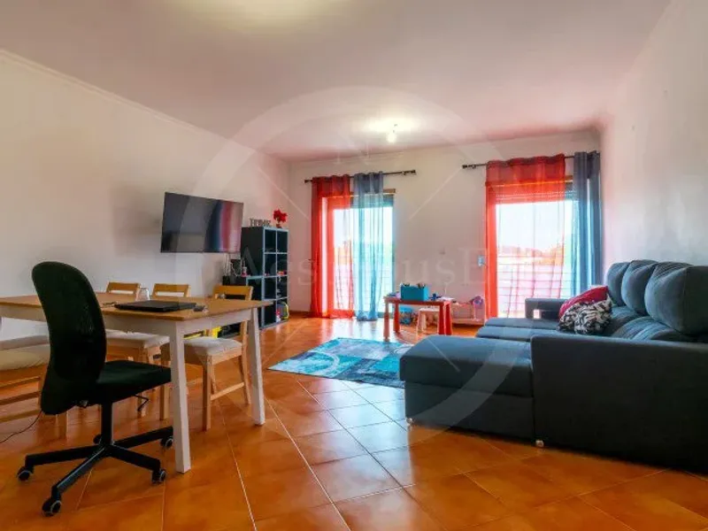 Apartamento T3 com 230m2, em Varandas de Torres I, Torres Vedras