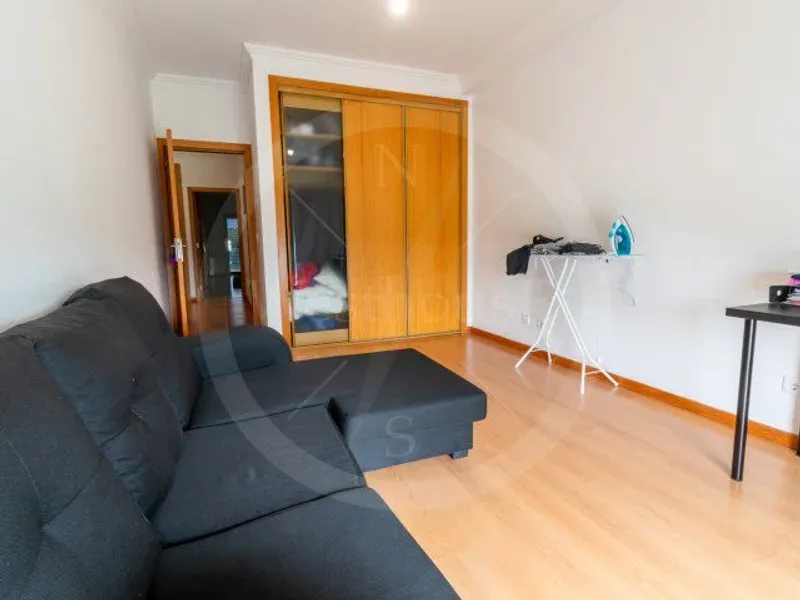 Apartamento T3 com 230m2, em Varandas de Torres I, Torres Vedras