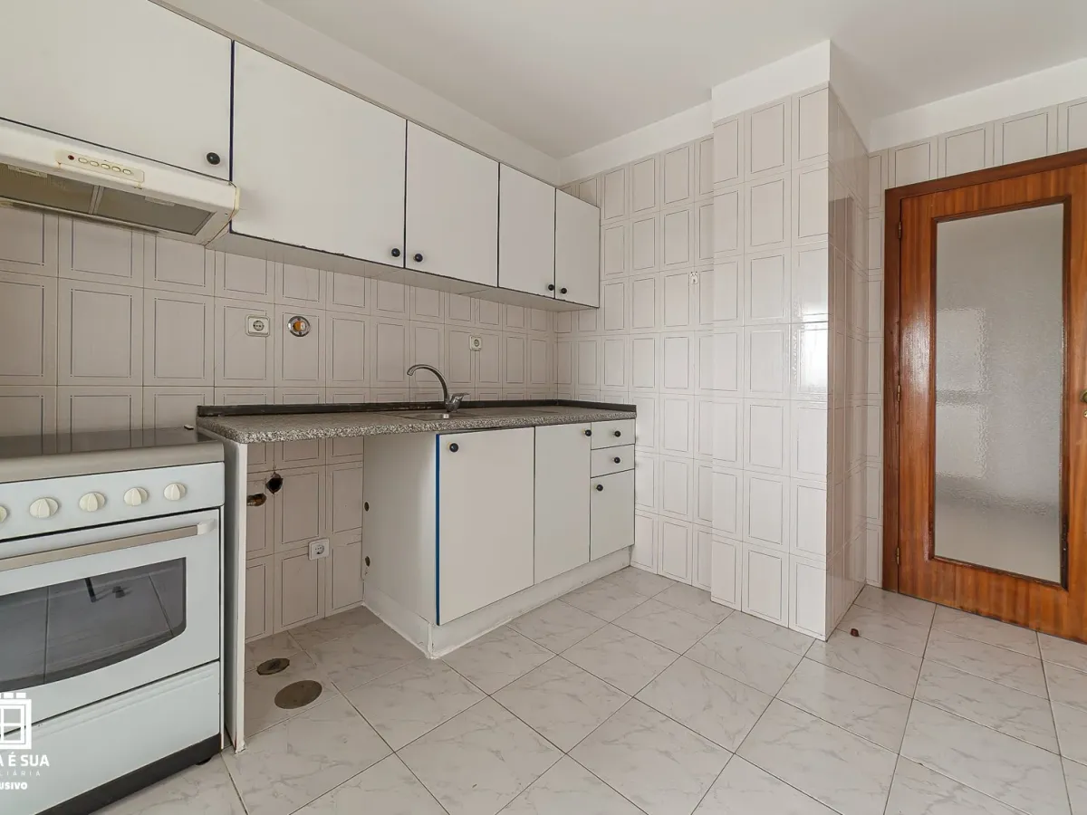 Apartamento T2 para arrendamento em São João de Ovar