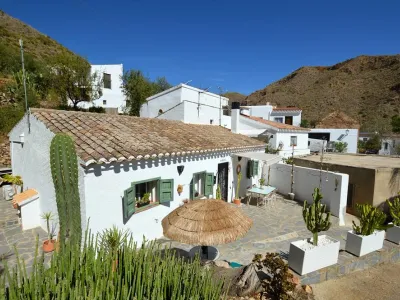 Village House for sale in Bedar, Almeria, 2 bedrooms - Ref: OLV2119