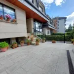 MAGNIFICO CHALET EN LA CIUDAD 3