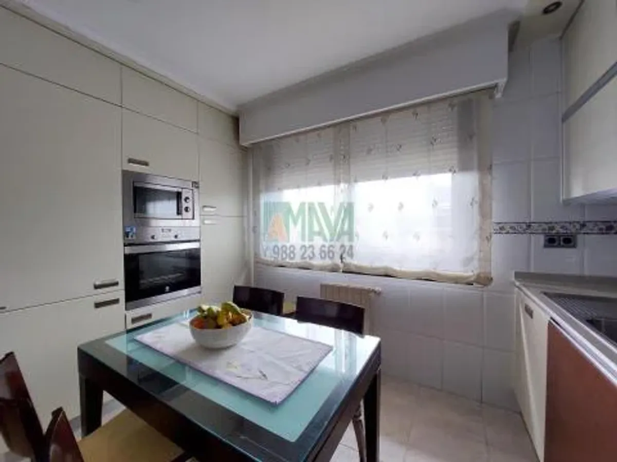 MAGNIFICO CHALET EN LA CIUDAD