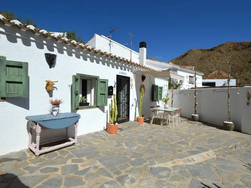 Village House for sale in Bedar, Almeria, 2 bedrooms - Ref: OLV2119