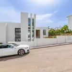 Modern Luxurious Villa in El Paraiso 18