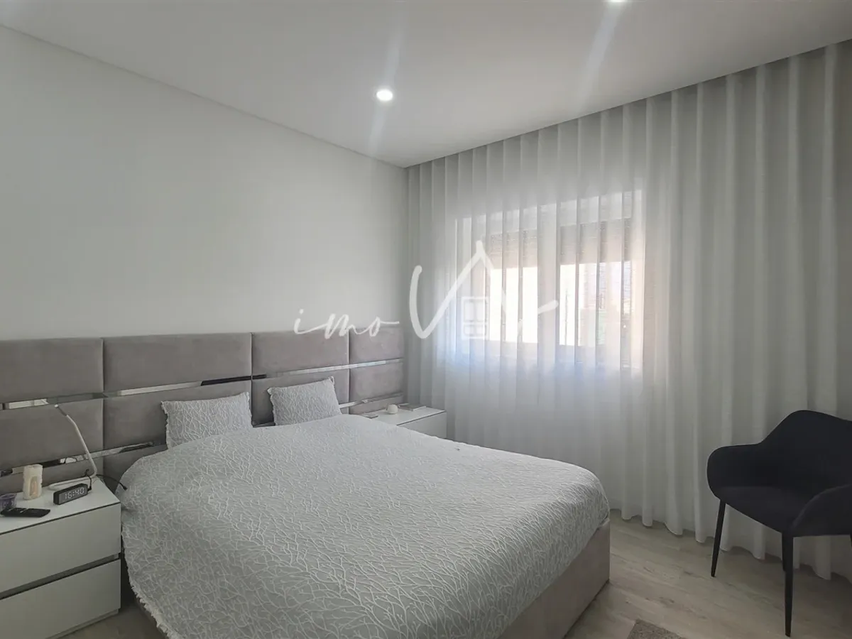 Apartamento T3 junto à praia