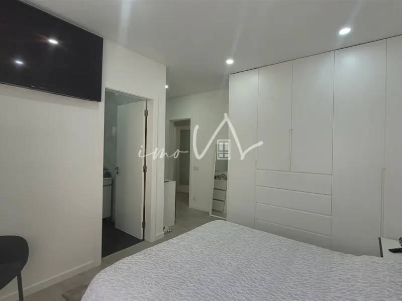 Apartamento T3 junto à praia